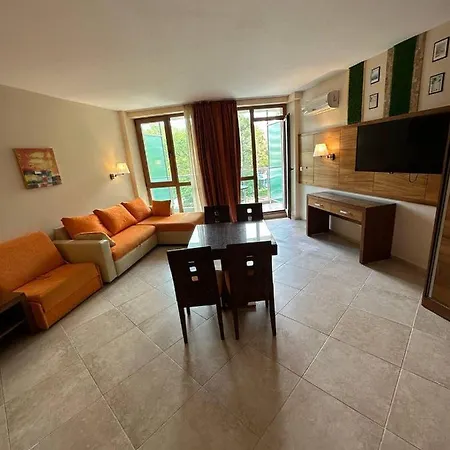 Briz - Section B סאני ביץ'