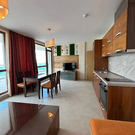 Briz - Section B Hotel 3*