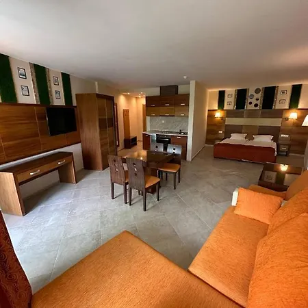 호텔 Briz - Section B 3*