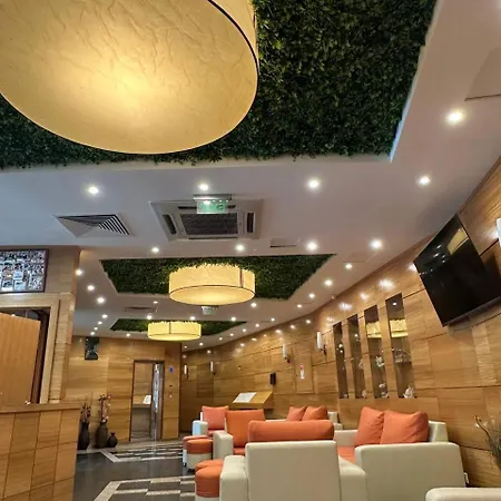 Briz - Section B Hotel